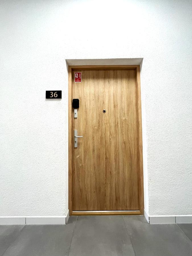 Zarembowicza 36 - Self Check-in 20h - Parking &lift * Wrocław